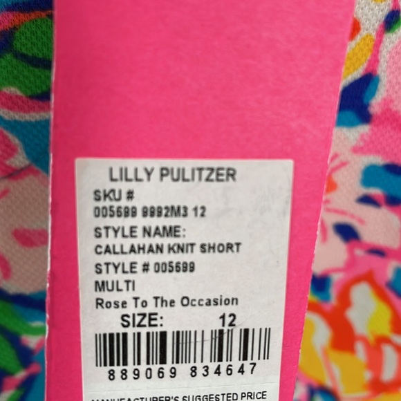 Lilly Pulitzer NWT Callaghan Knit Shorts. Rose to the Occasion is the pattern . - Picture 2 of 6